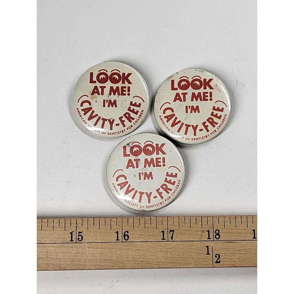 Look At Me! I'm Cavity Free! 3 Vintage Pinback Buttons Children Dentistry Dental